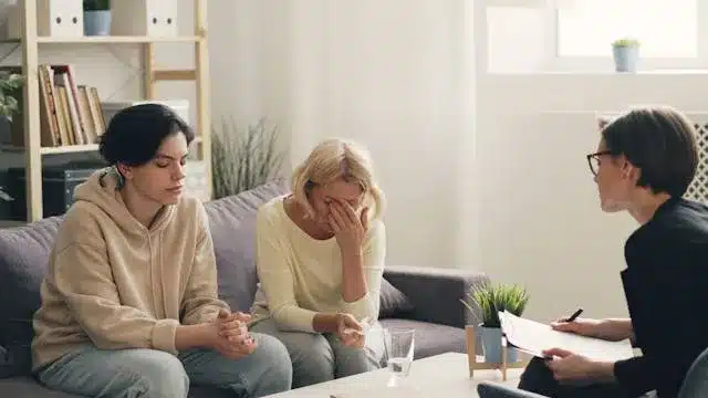 Navigating Teens with Support The Vital Role of Teenager Therapy
