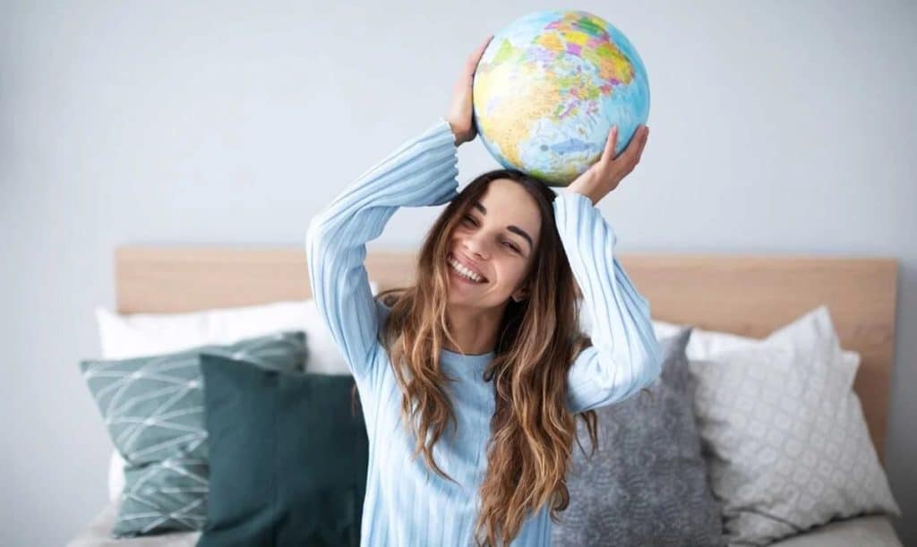 Why 2025 Is the Best Year to Start Your International Degree